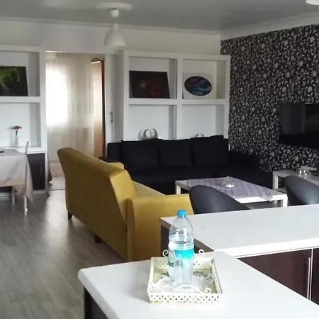 Zt Homes Osmanbey Apartamento *