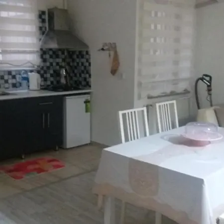 Zt Homes Osmanbey Apartamento